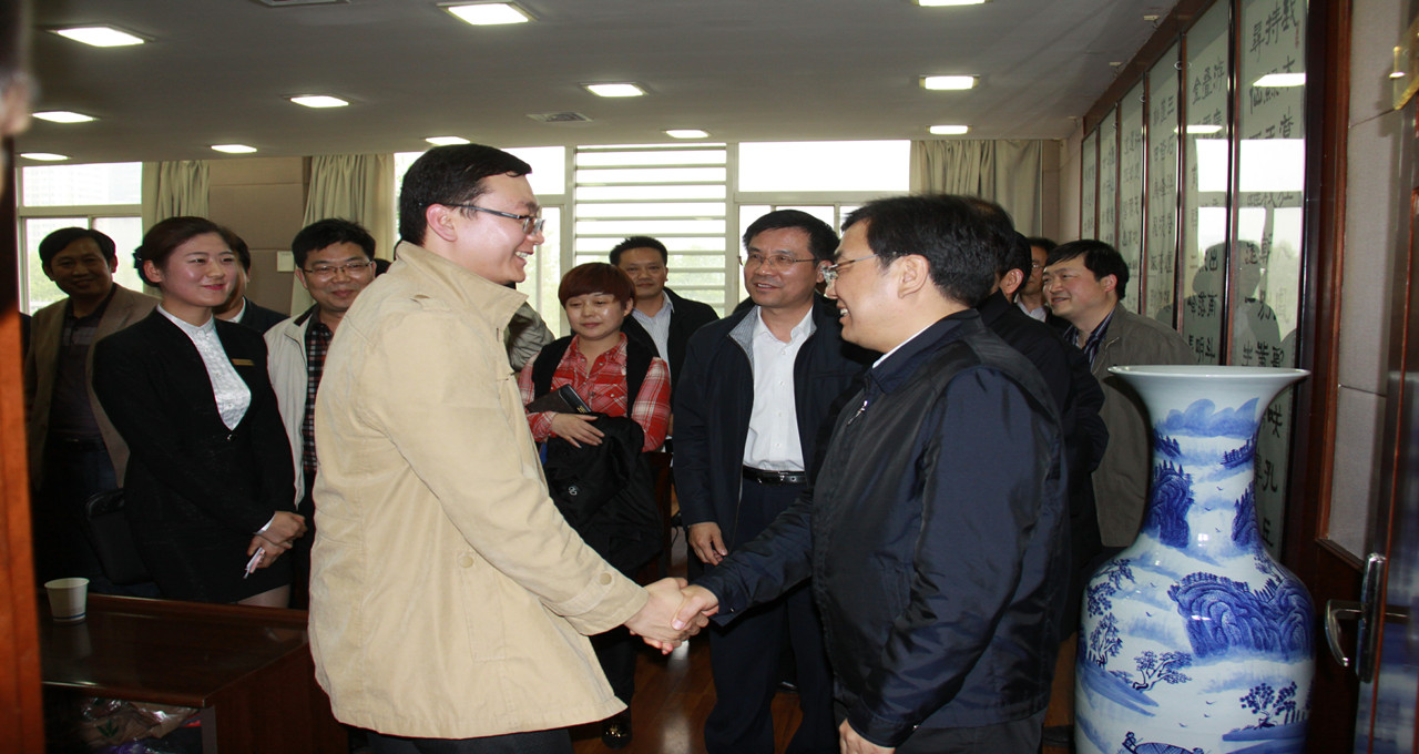 微信图片_20220314173724~1_副本.jpg